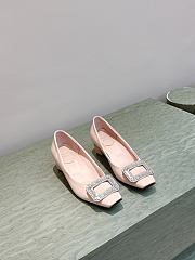 Roger Vivier Belle Vivier Pumps In Satin Beige 4.5cm - 1
