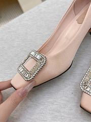 Roger Vivier Belle Vivier Pumps In Satin Beige 4.5cm - 6