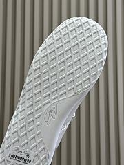 Roger Vivier Viv Low Mary Janes In Leather White - 6