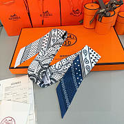 Hermes Eperon d'Or Bandana Twilly White - 5x86cm - 5