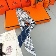 Hermes Eperon d'Or Bandana Twilly White - 5x86cm - 4