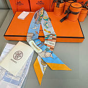 Hermes Silk Les Folies Du Ciel Twilly Yellow - 5x86cm - 5