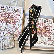 Dior D-Floral Mitzah Scarf Deep Blue Multicolor Silk Twill Black - 6x108cm - 1
