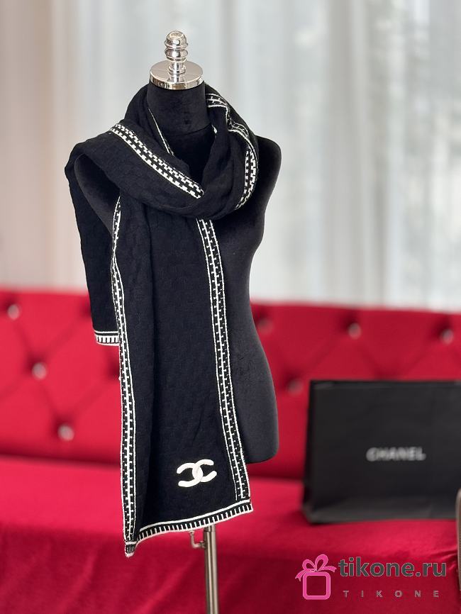 Chanel Cashmere Silk CC Knitted Scarf Black - 35x195cm - 1