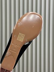 Alaia Cube Thong Mules In Satin Black 75mm - 6