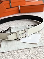 Hermes H Striee Belt Buckle & Reversible Leather Strap 32mm Box Togo Black/White Silver - 5