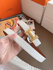 Hermes Mini Constance Martelee Belt Buckle & Reversible Leather Strap 24mm Swift Epsom Brown/White Gold - 2