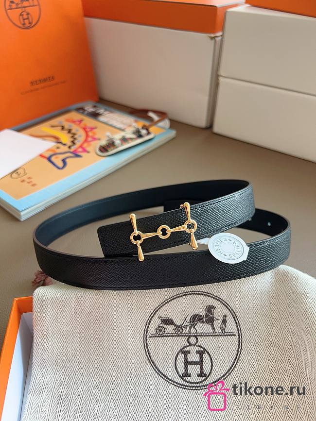 Hermes H Equestre Belt Buckle & Reversible Leather Strap 24mm Swift Epsom Black Gold - 1
