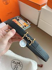 Hermes H Equestre Belt Buckle & Reversible Leather Strap 24mm Swift Epsom Black Gold - 2