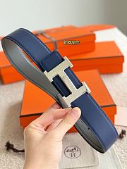 Hermes 5382 Faubourg Belt Buckle & Reversible Leather Strap 32mm Swift Blue/Gray Silver - 3