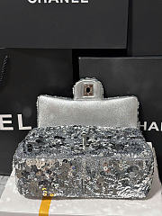 Chanel Flap Bag Sequins & Silver Tone Metal Silvery - 20x10x7cm - 3