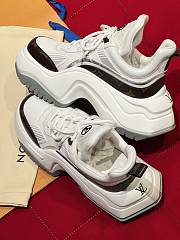 LV Archlight 2.0 Platform Sneaker Monogram White  - 2
