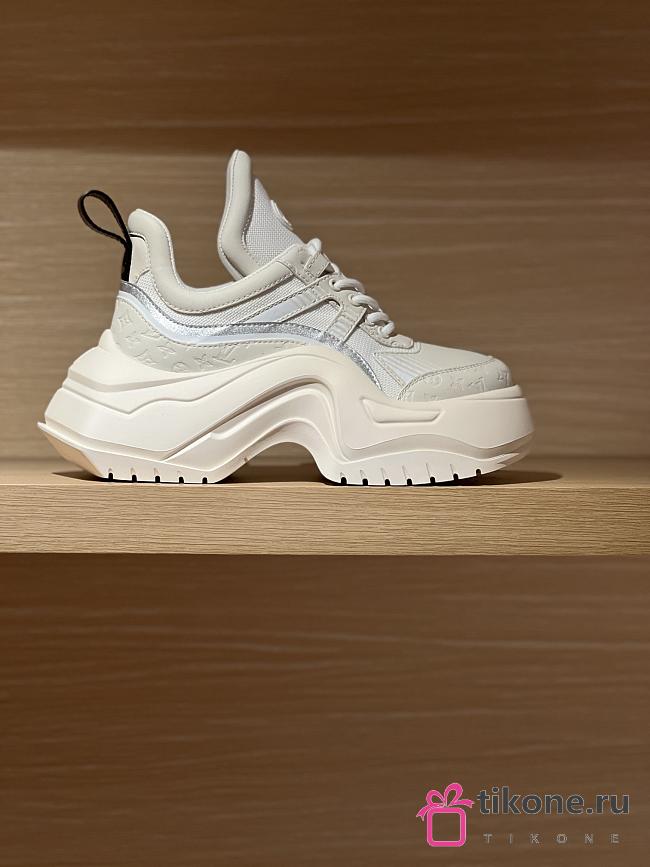 LV Archlight 2.0 Platform Sneaker Beige - 1