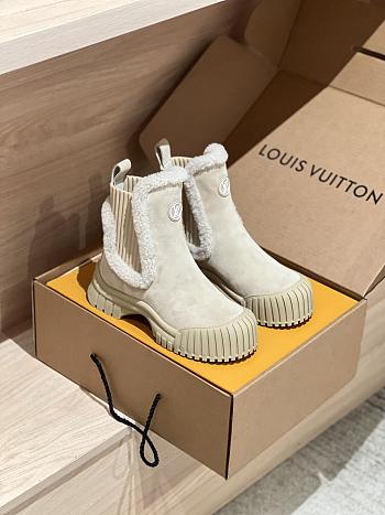 LV Ruby Flat Ankle Boot Suede Beige