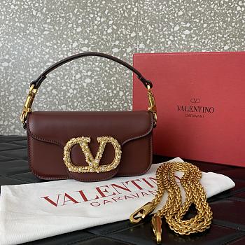 Valentino Garavani Locò Small Shoulder Bag In Calfskin With Jewel Logo Rosewood - 20x11x5cm
