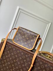 LV Satchel Wearable Wallet Monogram Canvas M26805 - 19.5x15x6cm - 3