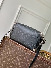 LV Side Trunk MM East West Monogram Eclipse M26226 - 28x15x7cm - 5
