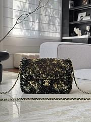 Chanel Flap Bag Quilted Gradient Sequins & Ruthenium Finish Metal Gold & Black - 21x14x8cm - 3