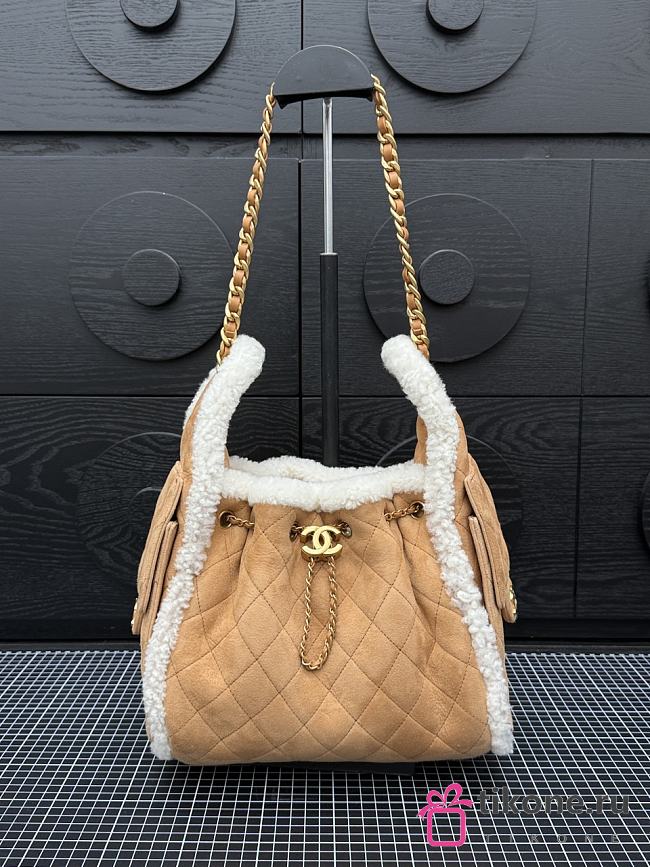 Chanel 25 Handbag Small Shearling Gold Metal Beige - 30x26x14cm - 1
