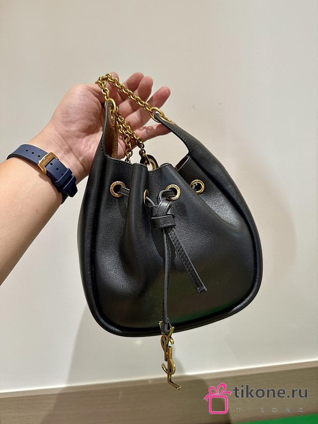 YSL Saint Laurent Supple Bucket Bag in Black - 28x22x9cm - 1