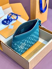 LV Pochette Voyage Souple Monogram Heritage Green M12665 - 30x21x7.5cm - 6