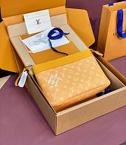 LV Pochette Voyage Souple Monogram Heritage Yellow - 30x21x7.5cm - 3