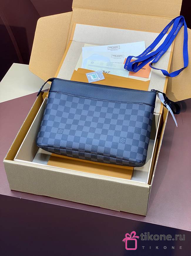 LV Pochette Voyage Souple Damier Graphite - 30x21x7.5cm - 1