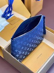LV Pochette Voyage Souple Monogram Gradient Canvas Blue - 30x21x7.5cm - 3