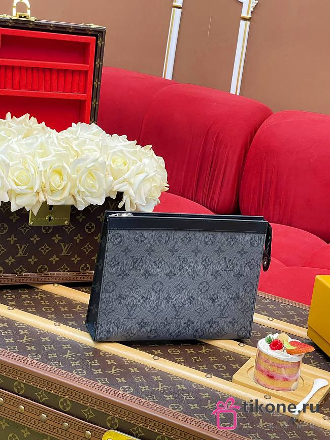 LV Pochette Voyage MM Monogram Eclipse Canvas Gray M69535 - 27x21x6cm - 1