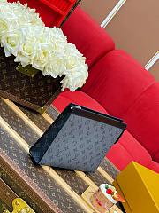 LV Pochette Voyage MM Monogram Eclipse Canvas Gray M69535 - 27x21x6cm - 5