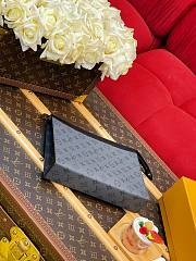 LV Pochette Voyage MM Monogram Eclipse Canvas Gray M69535 - 27x21x6cm - 6