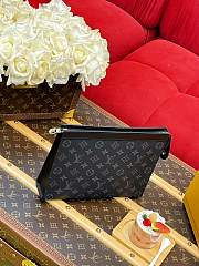 LV Pochette Voyage MM Monogram Eclipse Canvas Black - 27x21x6cm - 2