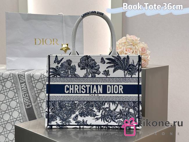 Dioriviera Medium Dior Book Tote White and Blue Toile de Jouy Palms Embroidery - 36x27.5x16.5cm - 1