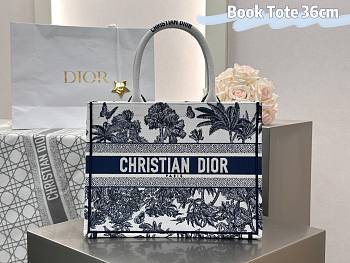 Dioriviera Medium Dior Book Tote White and Blue Toile de Jouy Palms Embroidery - 36x27.5x16.5cm