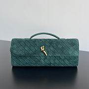 Bottega Veneta Andiamo Clutch Green Suede - 31x13x3cm - 1
