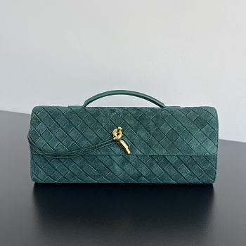 Bottega Veneta Andiamo Clutch Green Suede - 31x13x3cm