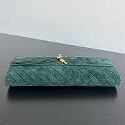 Bottega Veneta Andiamo Clutch Green Suede - 31x13x3cm - 3