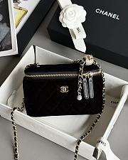 Chanel Small Vanity with Chain Velvet Strass & Gold Tone Metal Black - 17x8x9.5cm - 6