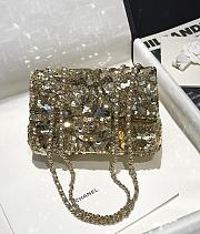 Chanel Flap Bag Sequins & Gold Tone Metal Gold - 20x10x7cm - 1