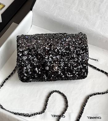 Chanel Flap Bag Quilted Sequins & Silver Tone Metal Black - 20x10x7cm