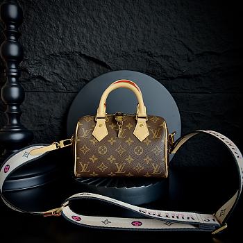 LV Speedy Bandoulière 20 Monogram Canvas Black M46234 - 20.5x13.5x12cm
