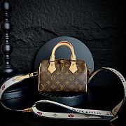 LV Speedy Bandoulière 20 Monogram Canvas Black M46234 - 20.5x13.5x12cm - 4
