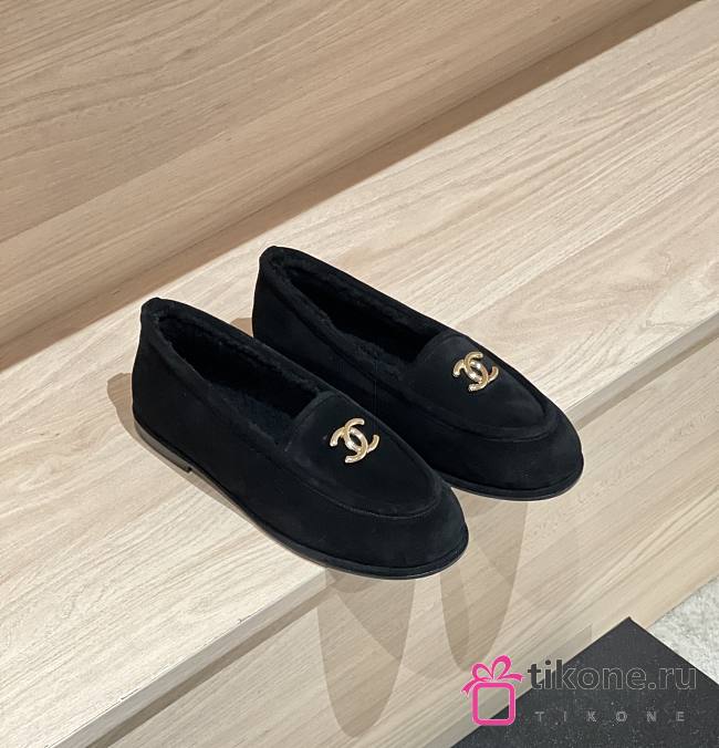 Chanel Moccasins Suede Gold Tone Metal Black - 1