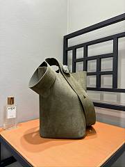 Loewe Large Pebble Bucket Bag In Suede Calfskin Dark Olive - 33x28x28cm - 2