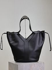YSL Y Large Hobo in Leather Black - 35x25x15cm - 1