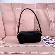 Miumiu Leather Pouch Black 5NE024 - 20x10x4.5cm - 3