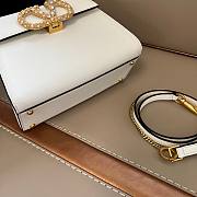 Valentino Garavani Vsling Small Handbag In Grainy Calfskin With Jewel Logo White - 22x17x9cm - 2