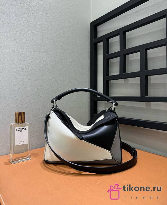 Loewe Small Puzzle Bag In Nappa Calfskin Grey/Light Ghost - 24x16.5x10.5cm - 1