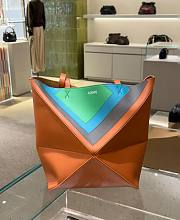 Loewe Medium Puzzle Fold Tote in Nappa Calfskin Caramel/Bright Green - 31x24.5x15cm - 5