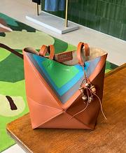 Loewe Medium Puzzle Fold Tote in Nappa Calfskin Caramel/Bright Green - 31x24.5x15cm - 4